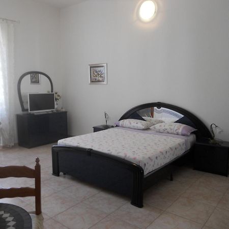 Guest House Efisio Alghero Exterior foto