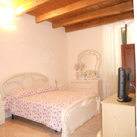 Guest House Efisio Alghero Exterior foto